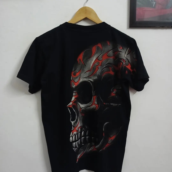 VINTAGE SKULL GRAPHIC T-SHIRT FOR MEN'S AND WOMEN'S. - Picture 3 of 5